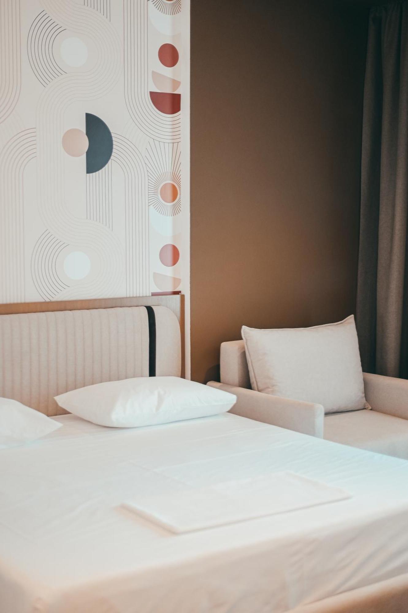 Monun Hotel Ksamil Eksteriør billede
